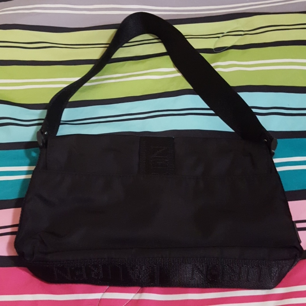 Bag - Picture 2 of 5